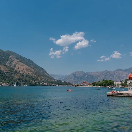 Appartement Apartman Mondo à Kotor Extérieur photo
