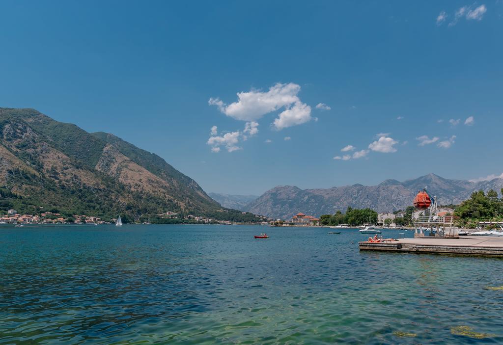 Appartement Apartman Mondo à Kotor Extérieur photo