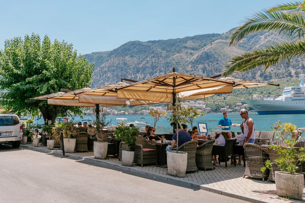 Appartement Apartman Mondo à Kotor Extérieur photo